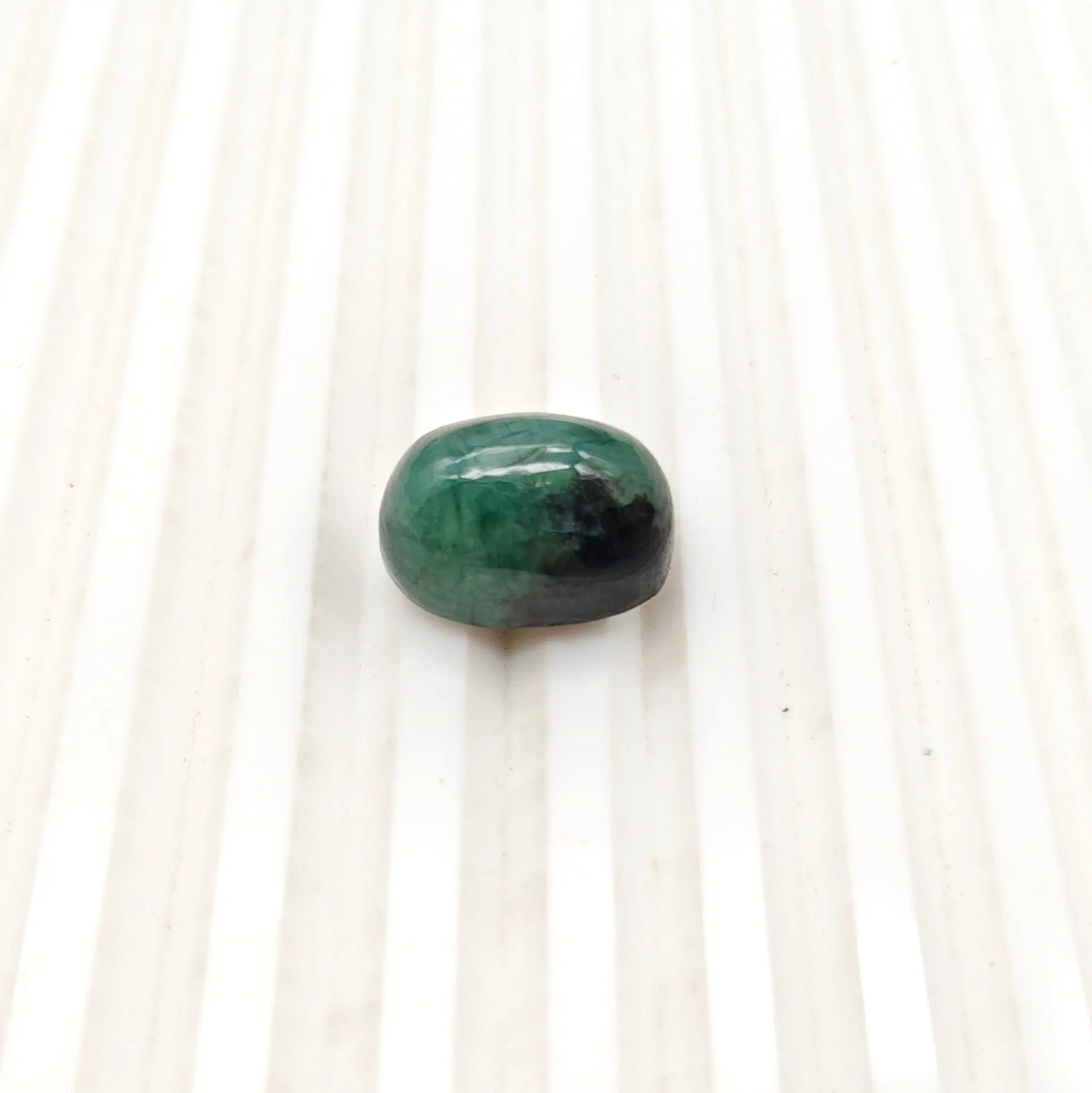 A+ Quality OVAL CABOCHON NATURAL EMERALD, GREEN COLORED, INDIAN GEMSTONE, WEIGHT 18.5 CTS